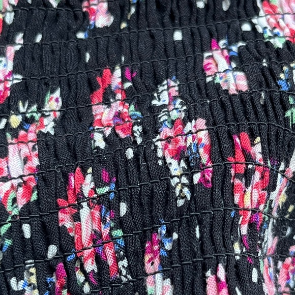 H&M DIVIDED Floral Ruched Mini Tank - Picture 2 of 3